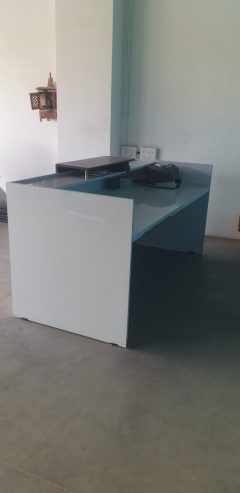 Reception-Table