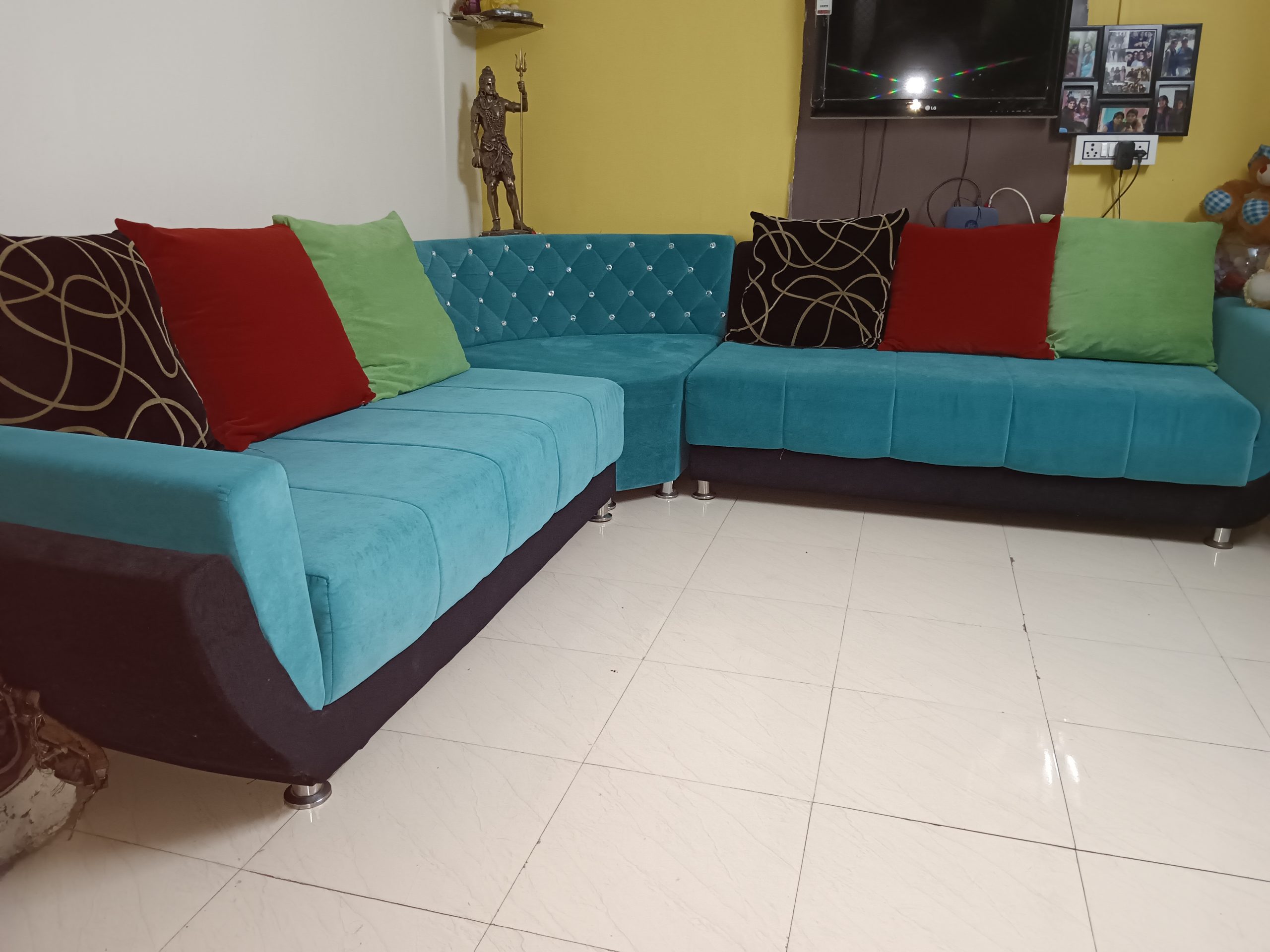 Luxurious Sofa Set Juna Bazaar ज न
